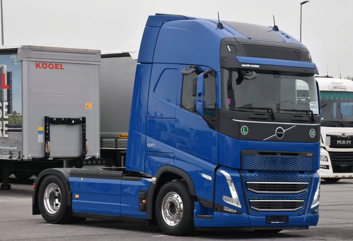 Volvo Tahač návěsu FH 500