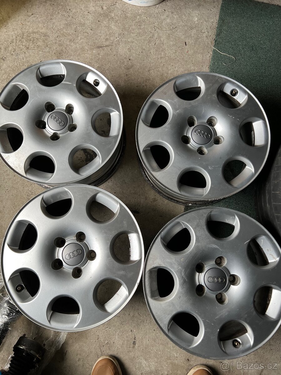 ALU KOLA AUDI A3 S3 8P0 R16 205/55/16 R16