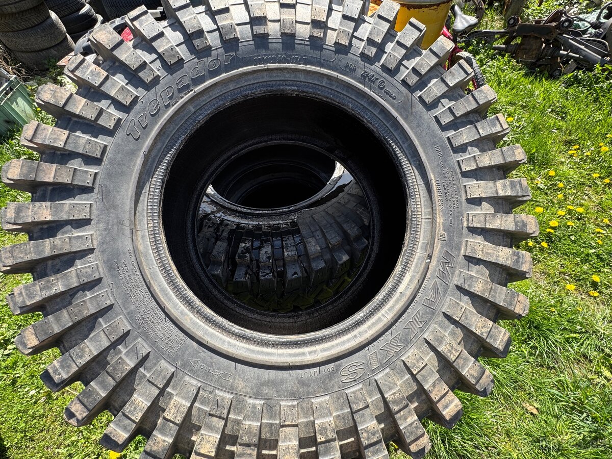 MAXXIS TREPADOR 37x12,5 R17