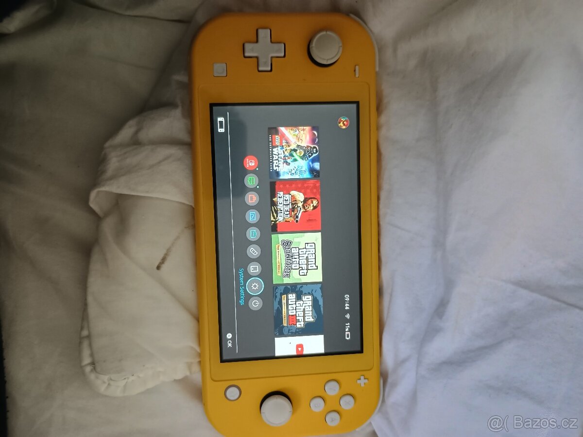 Nintendo switch lite 32gb top