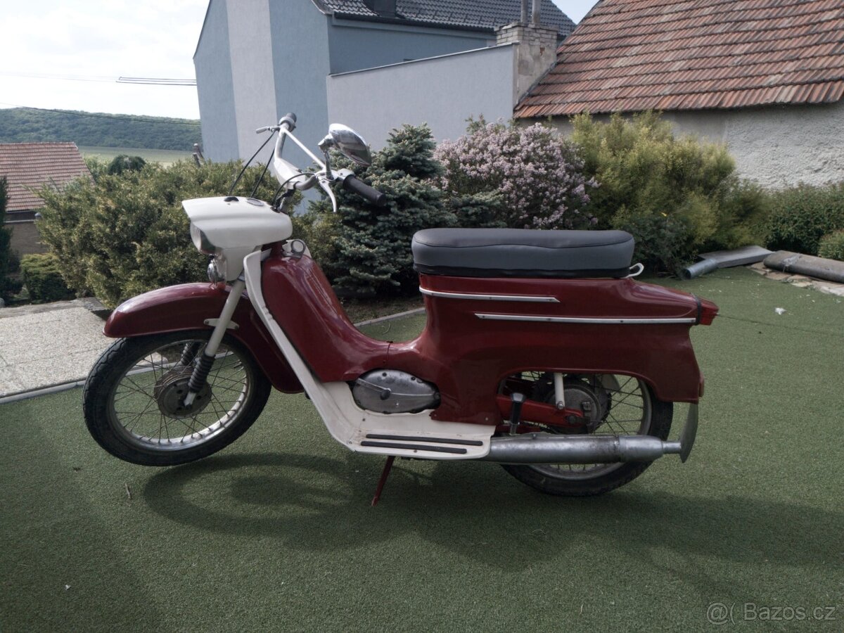 Jawa pionýr
