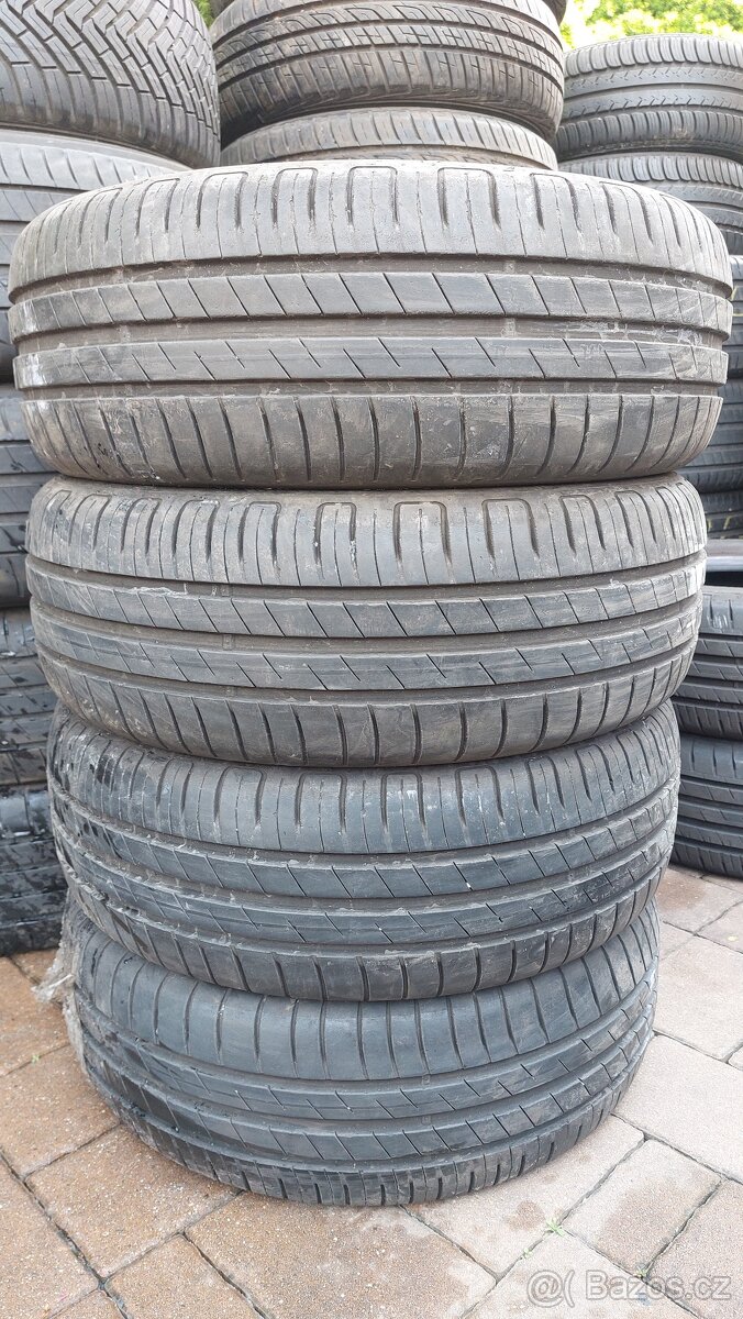Pneu letní, 4 ks, rozměr 195/60/15, 88V, zn. GOODYEAR