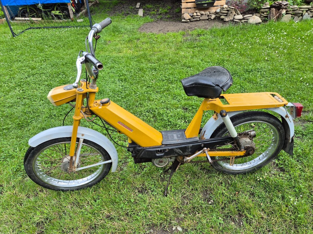 Babetta 207 s kartičkou, žlutá s úzkými řídítky 6.
