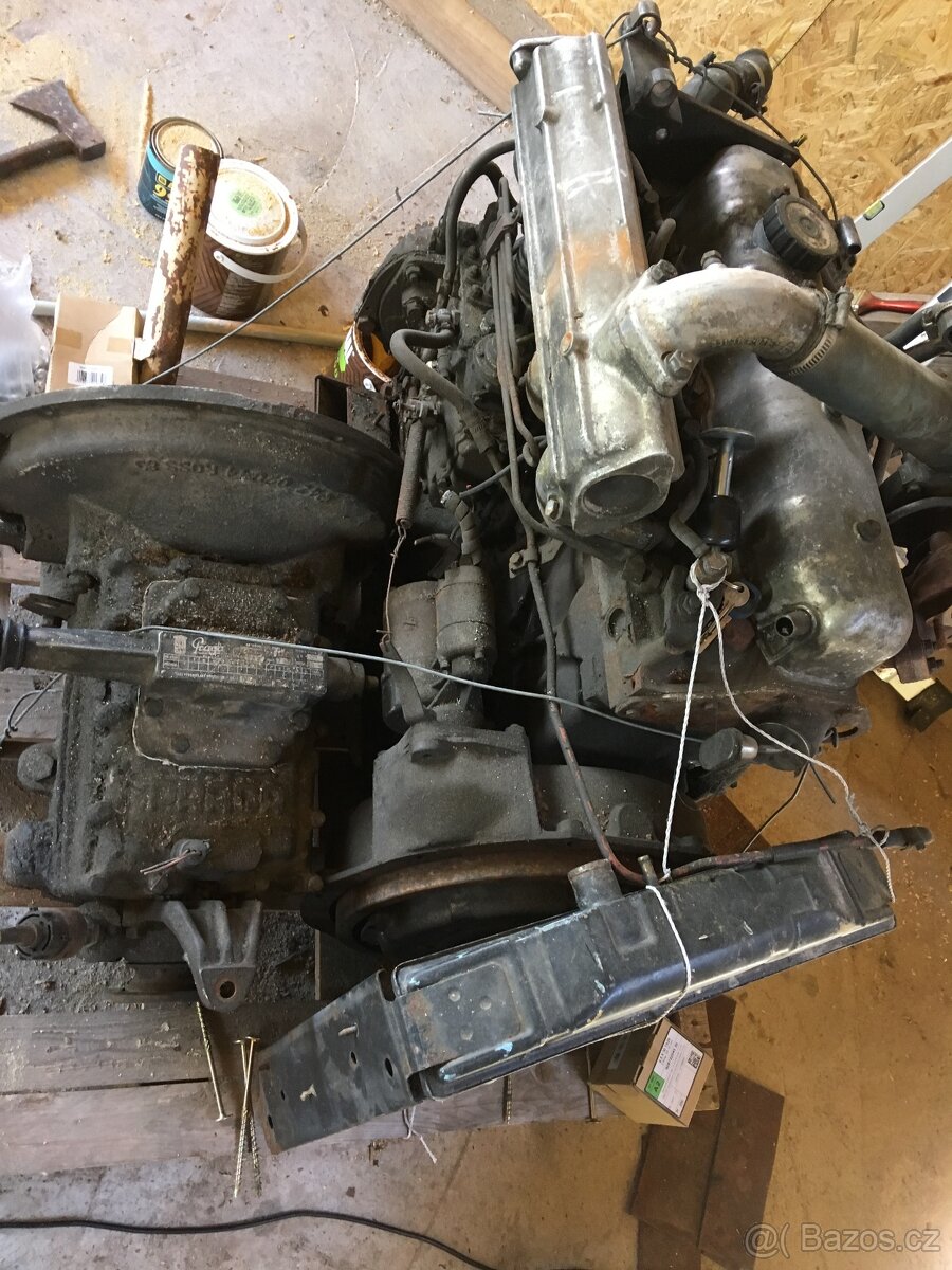 Motor s převodovkou Avia A31 Turbo