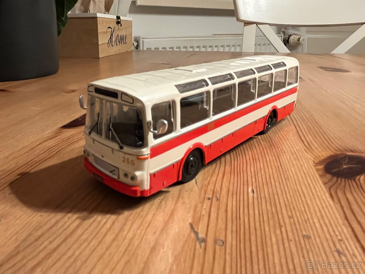 Karosa deAgostini model
