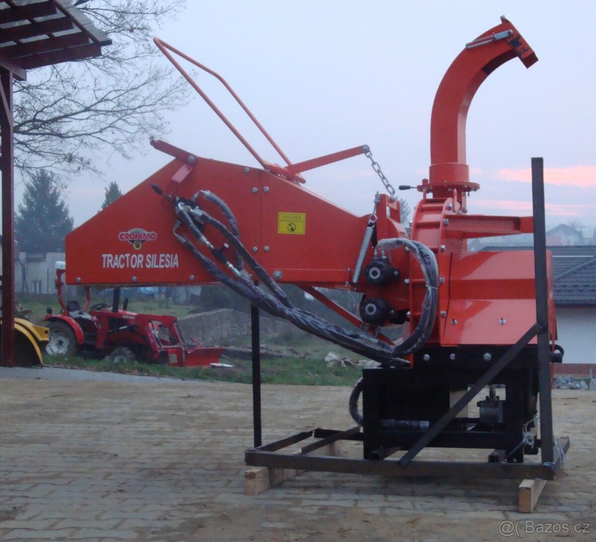 Štěpkovač za traktor, hydraulika WC-8