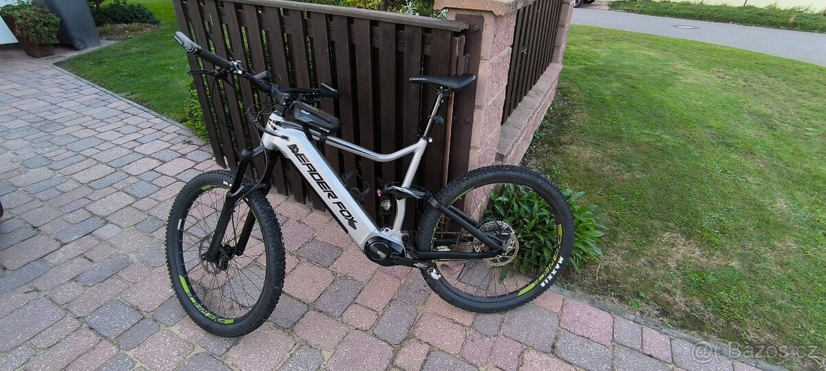 Leader Fox ACRON, ročník 2021, kola 29", velikost XL