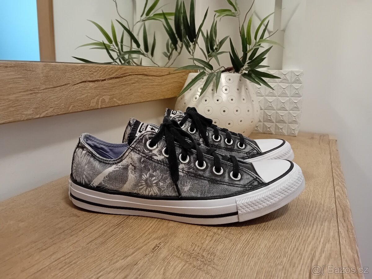 Converse dámské tenisky plátěnky vel. 38