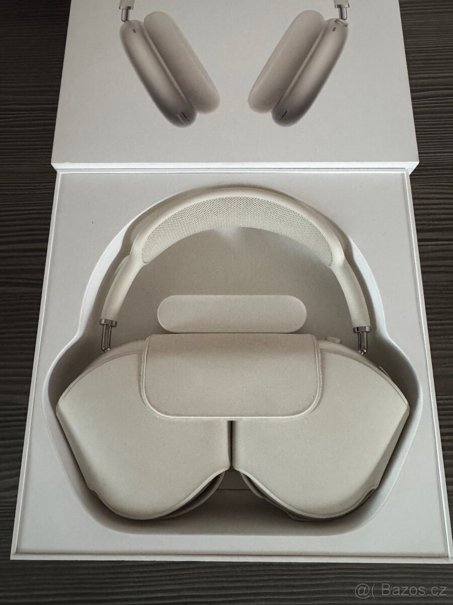 AirPods Max 2024