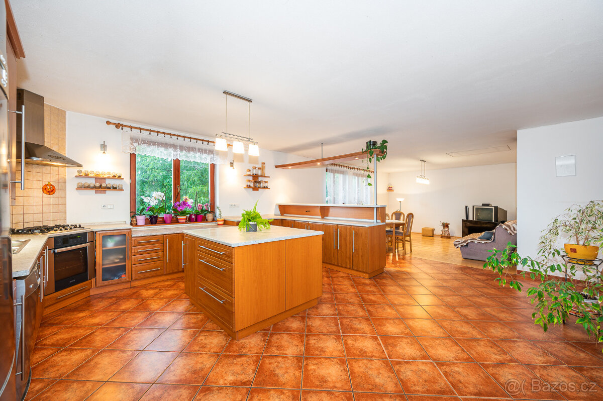 Prodej, prodej na splátky rodinný dům Uhřice