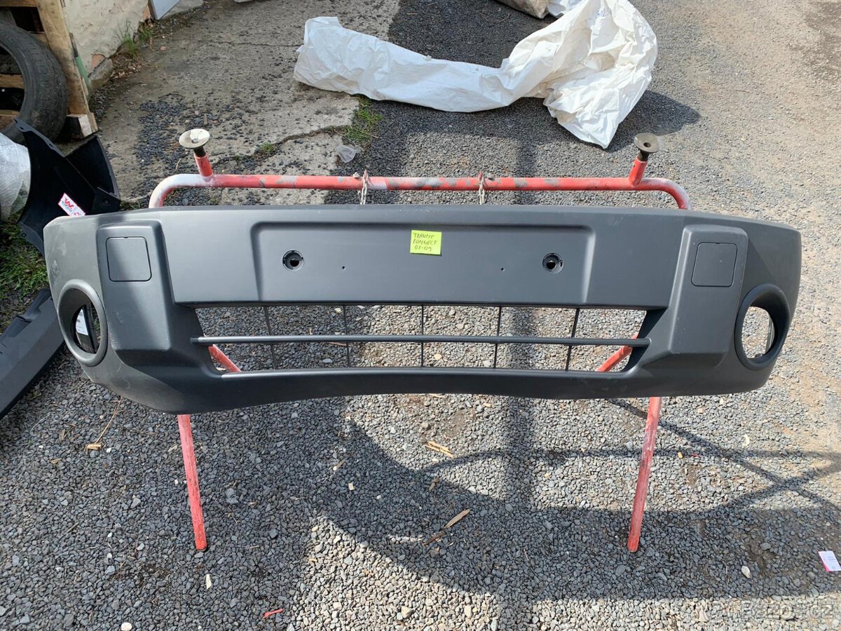 Nárazník Ford Transit Connect