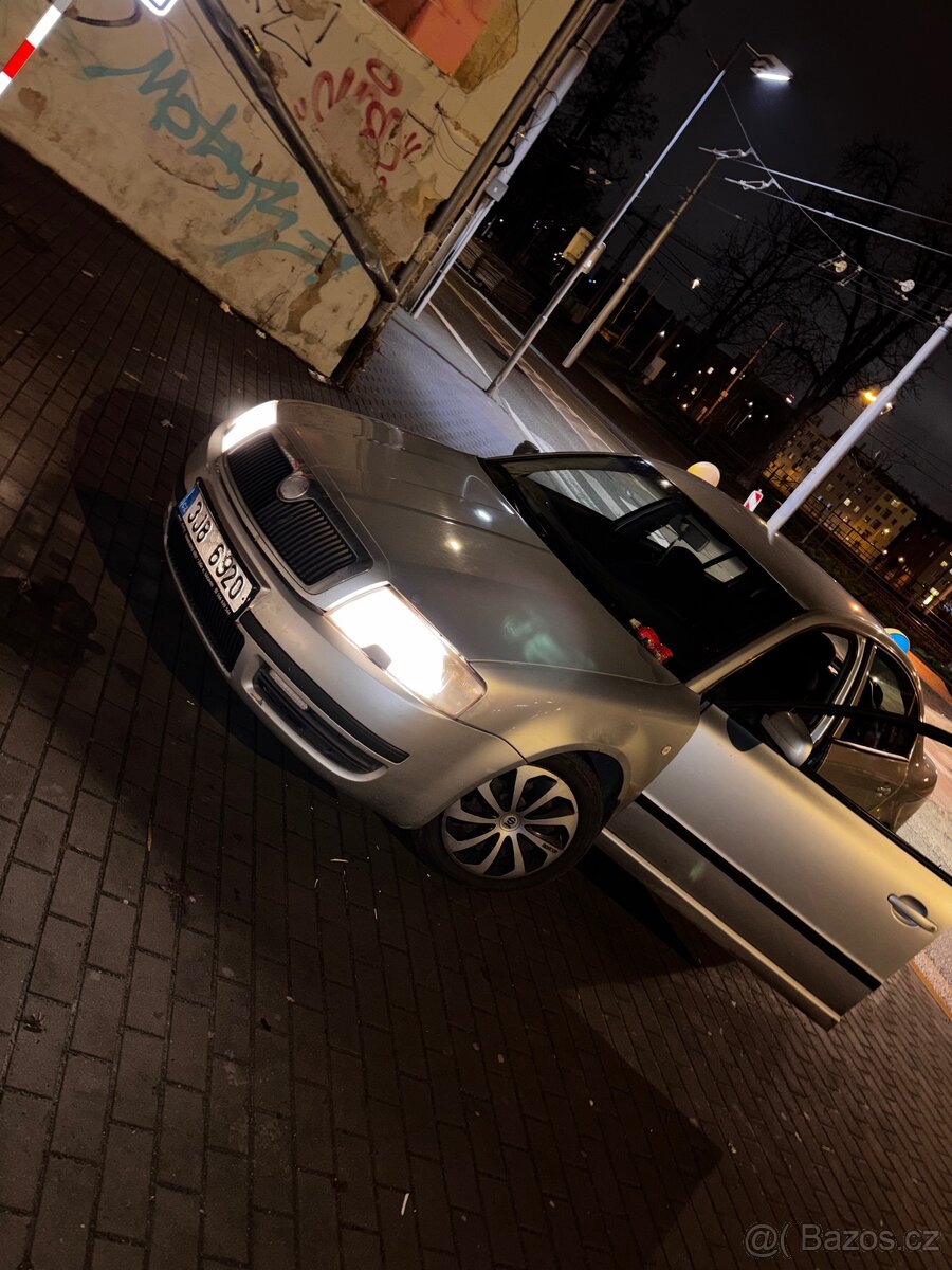 Skoda Superb 1
