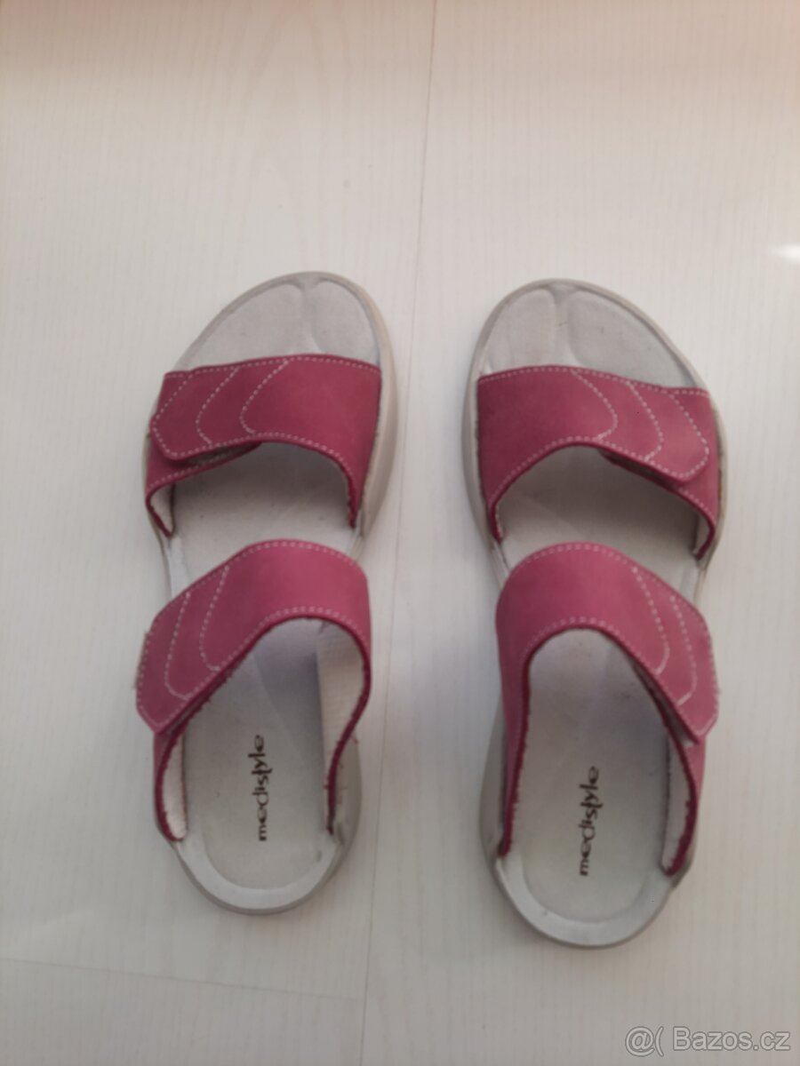 Zdravotní pantofle Medistyle