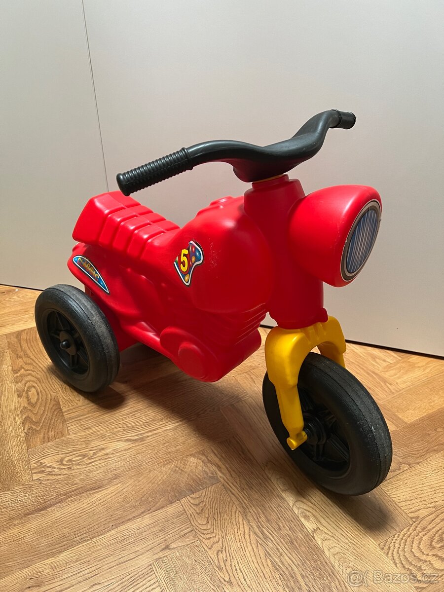 Dětské odrážedlo