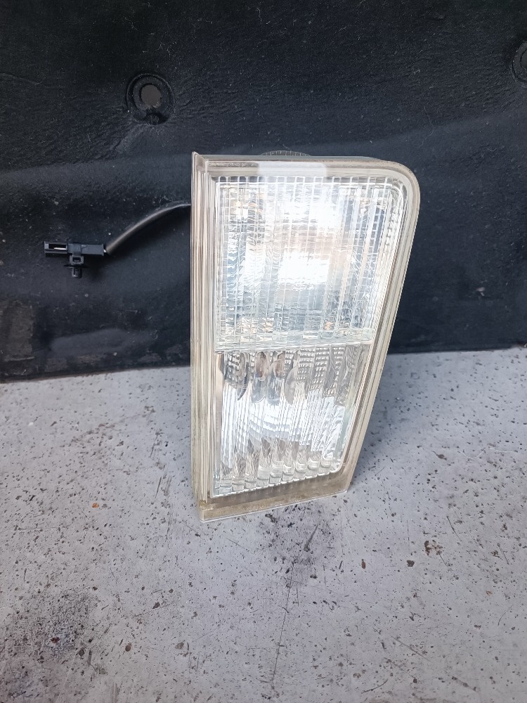 cadillac BLS pravé couvací světlo