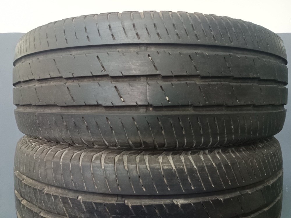 215/65 R16C CONTINENTAL (0117)