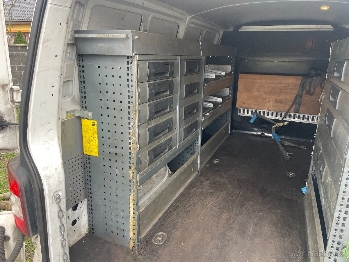 Vestavba VW T5, T6, Transporter