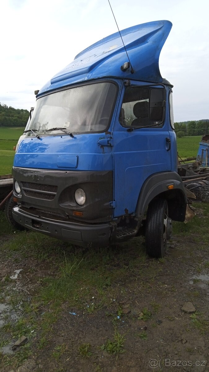 Avia A60
