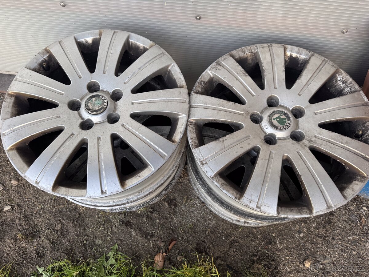 Prodám originál 17" alu disky škoda