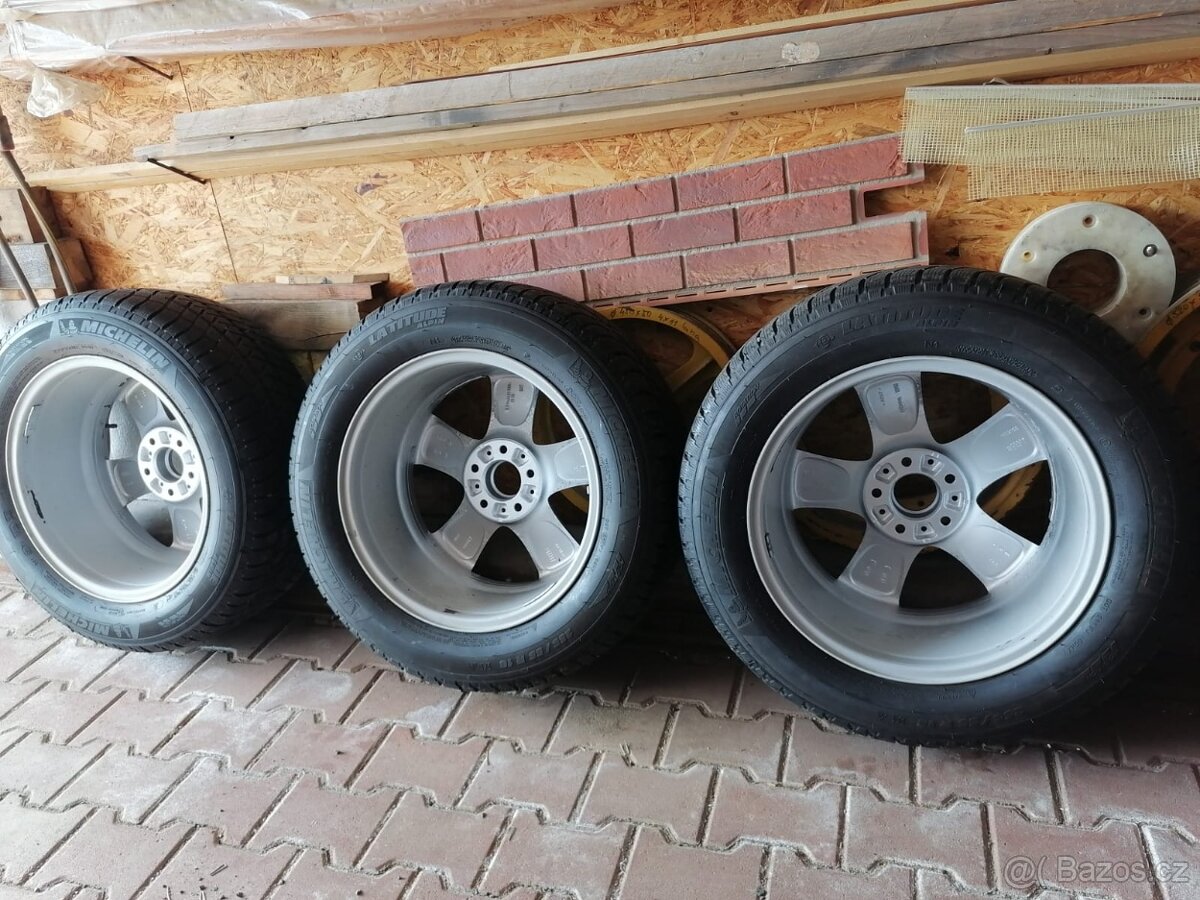 BMW kompletní kola letní i zimní na X5, X6.