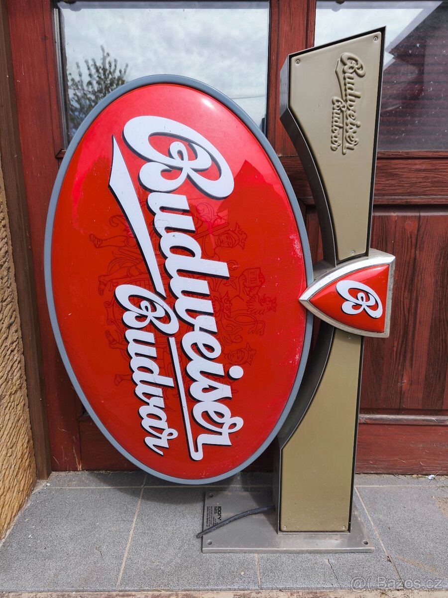 Světelná reklama Budvar