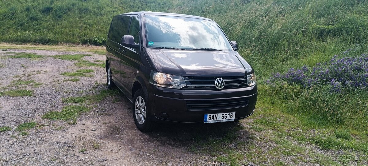 VOLKSWAGEN TRANSPORTER T5 2.0 TDI CARAVELLE 103 kw
