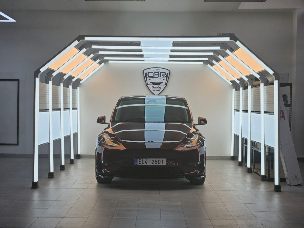 Tesla Model Y Performance 2023 EAP
