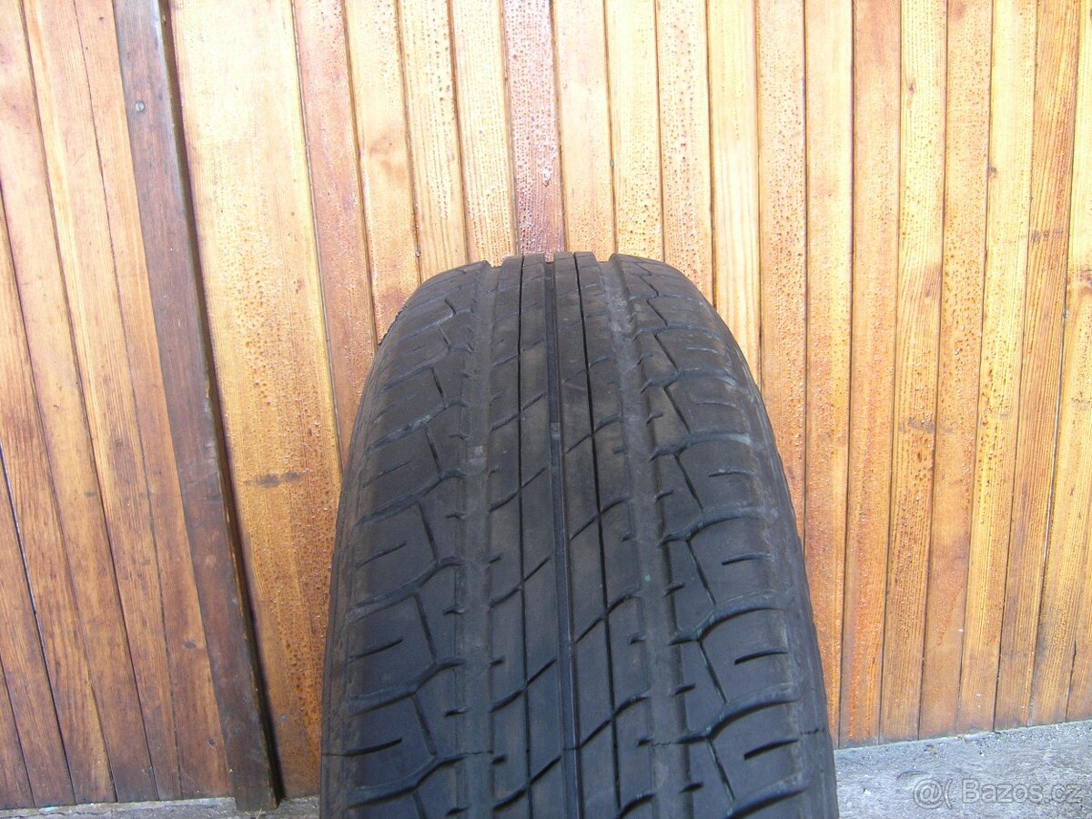 Dunlop SP Sport 2000E 195/65 R15