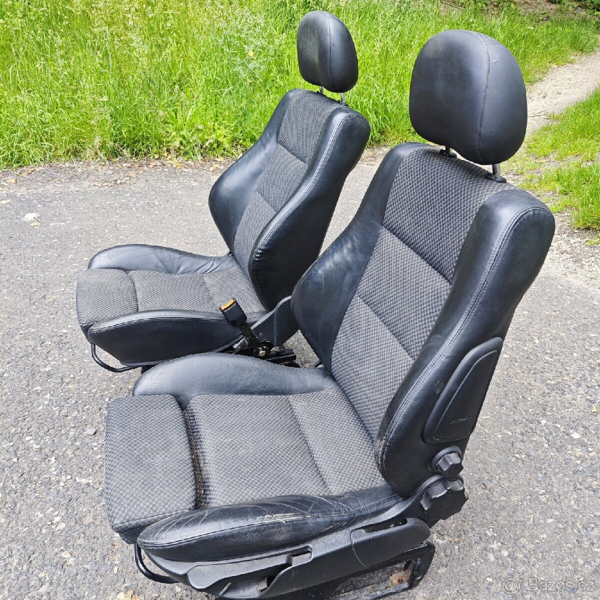 T4 Multivan, Caravelle,transporter 2 sedacky