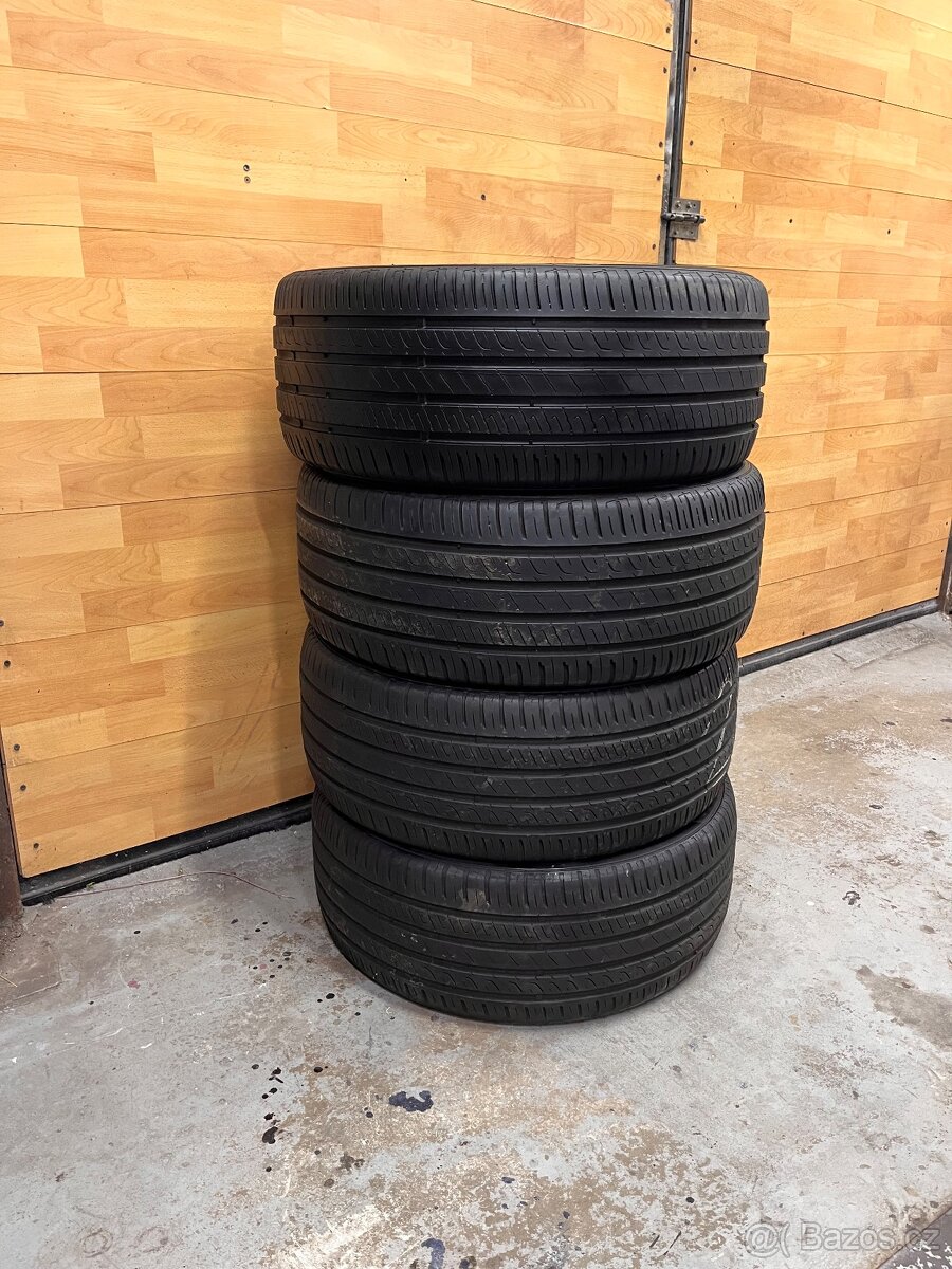 Letní pneu 255/45/19