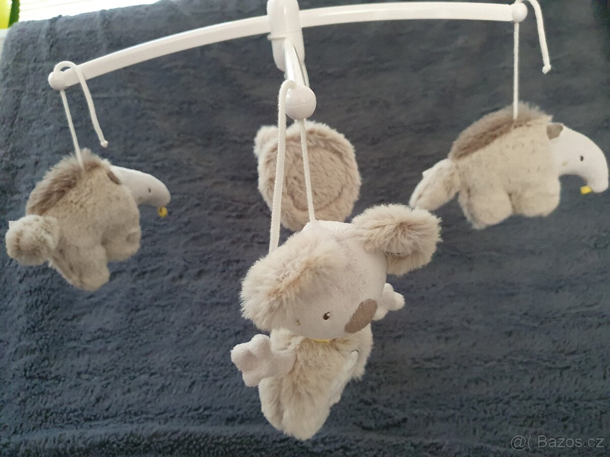 Kolotoč nad postýlku zn.Baby Fehn