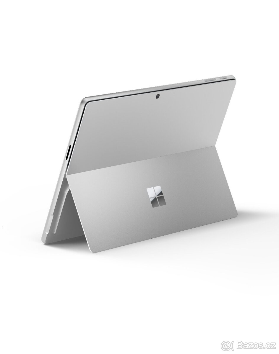 Microsoft Surface Pro 11 | 13" Copilot+PC | 2 roky záruka