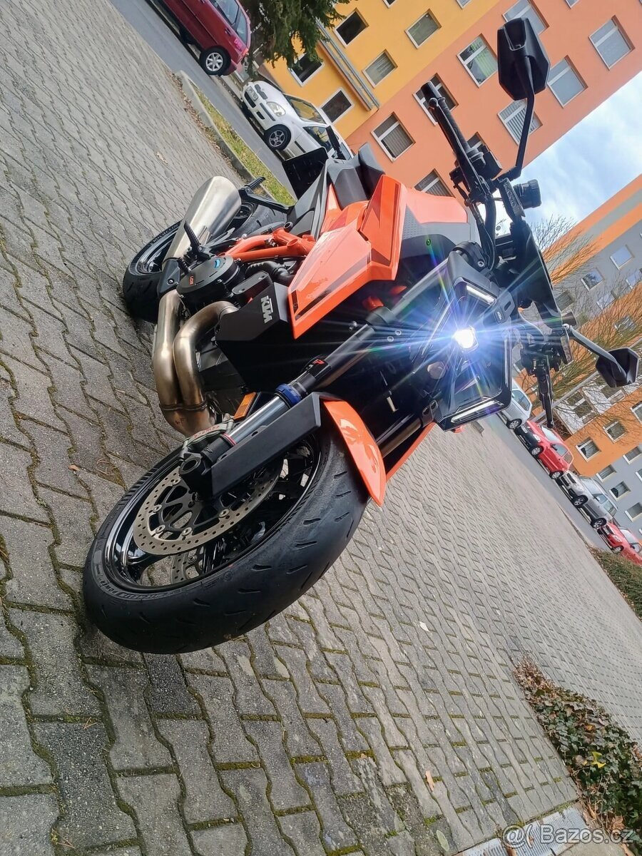 KTM 1390SDK Evo 2024 Tech PACK 2024