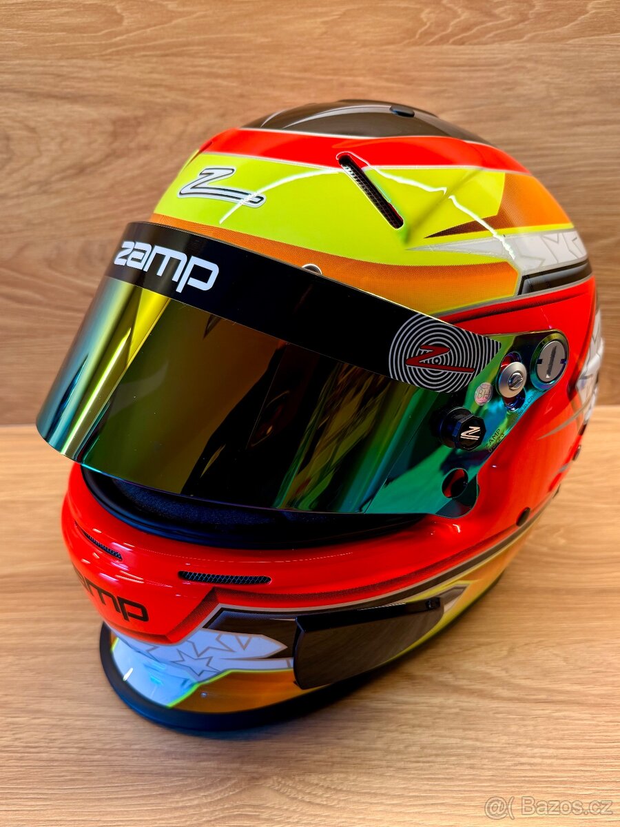 Závodní přilba, ZAMP, RZ 70E