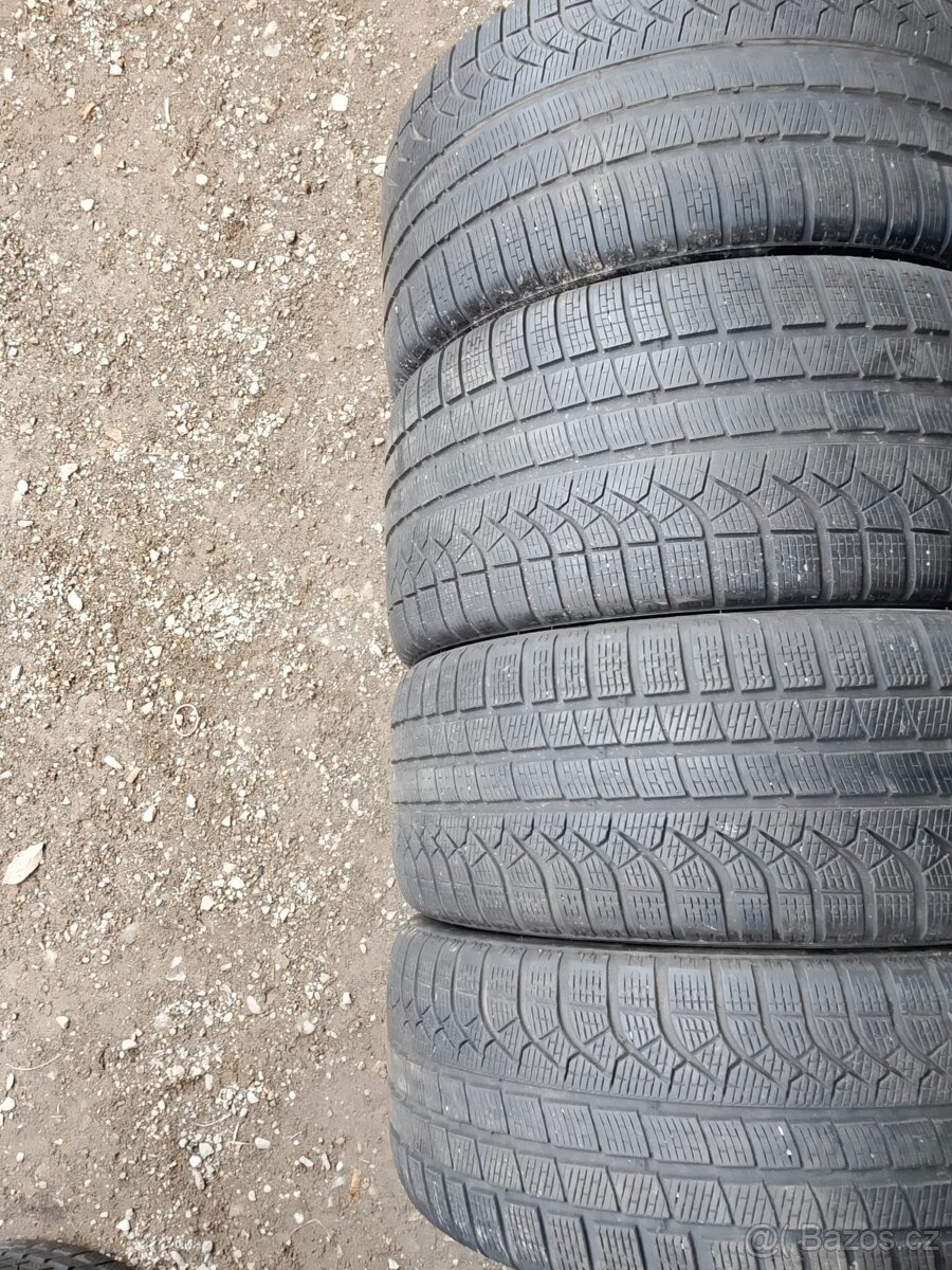 255/40/21+285/35/21 Pirelli - zimní pneu 4ks