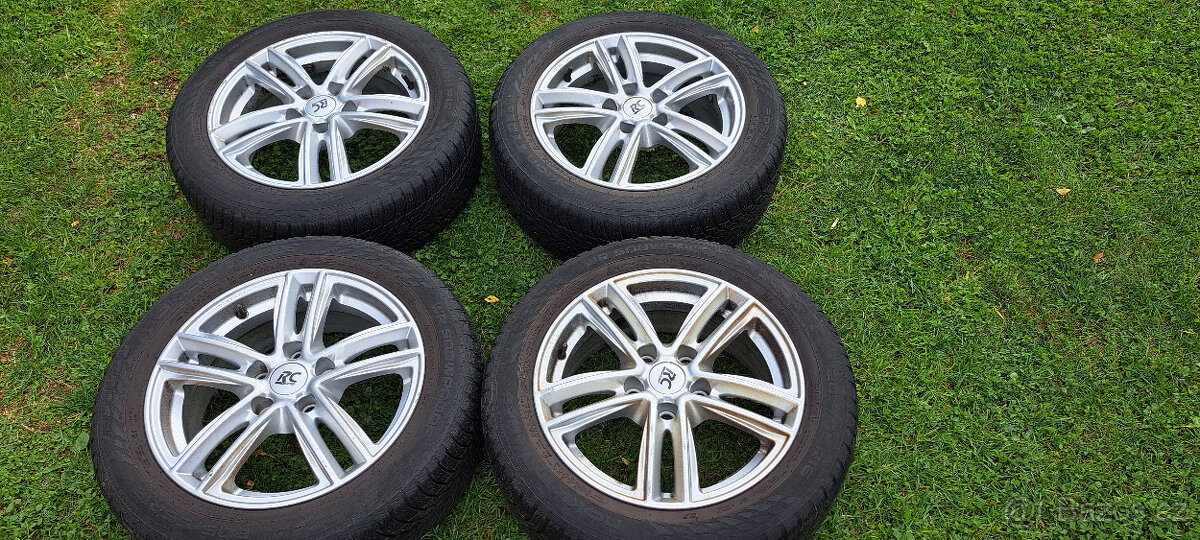 ALU kola Toyota Auris R16 + zimní gumy