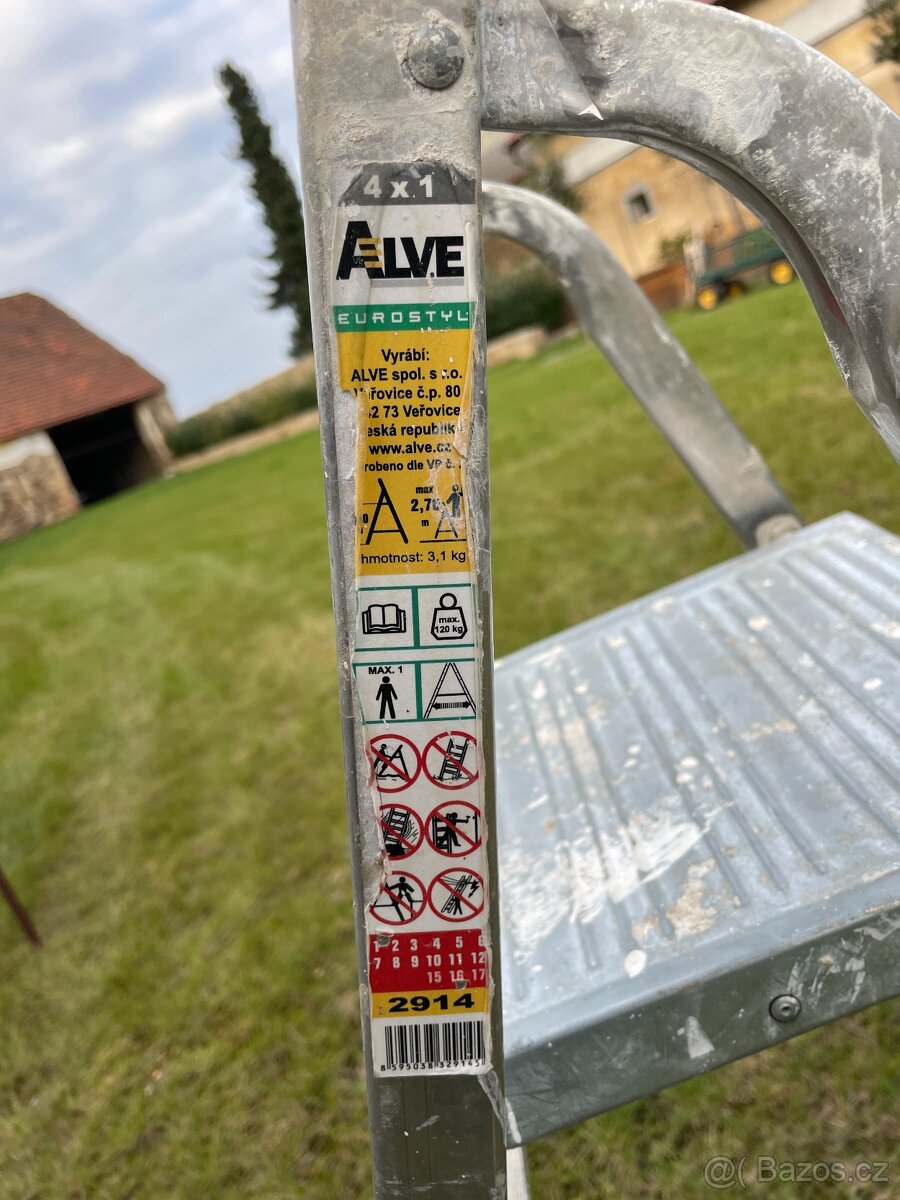 Hliníkové schůdky 4x1