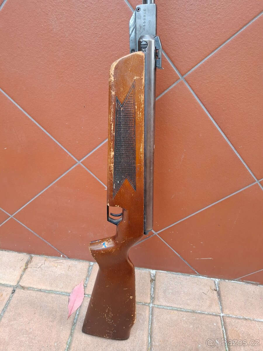 Vzduchovka Slávia 631 model 77