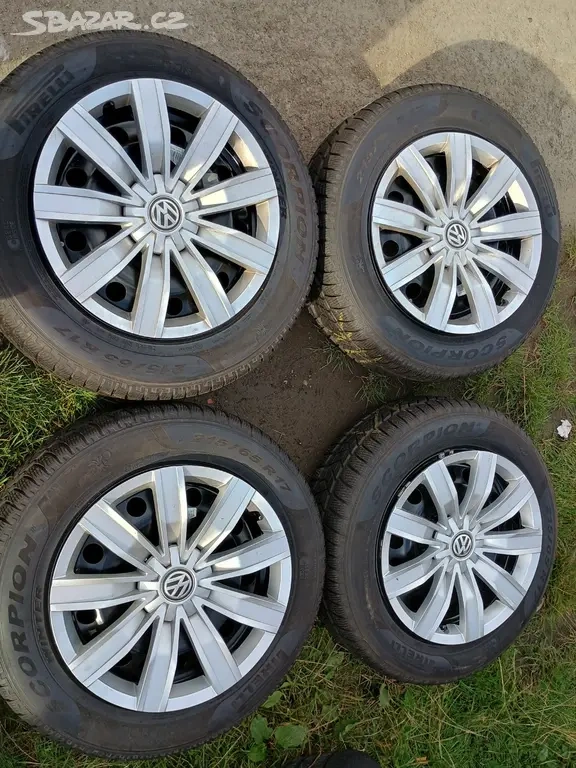Poklice Disky17 zimní 215 65 17 Tiguan Kodiak najeto málo km