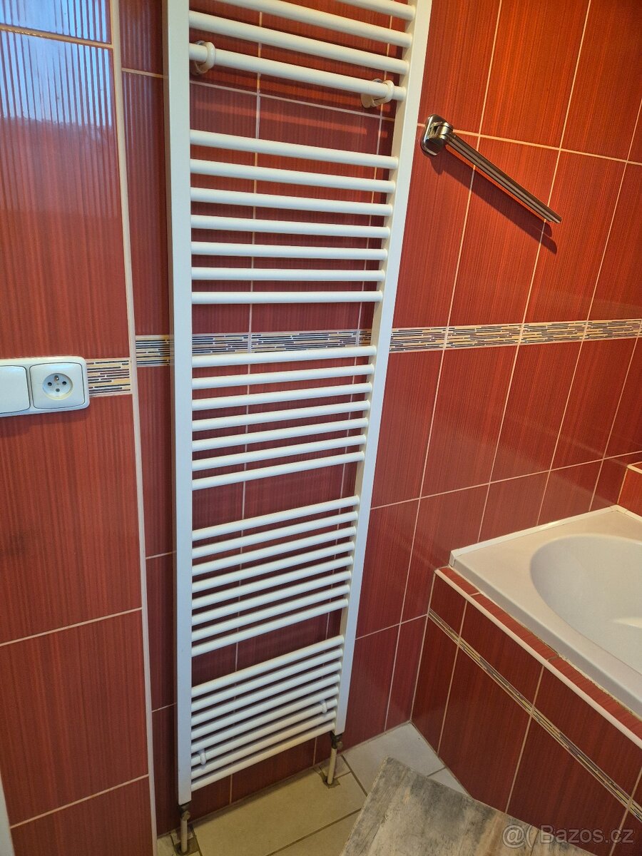 Prodam 2x topny žebřík