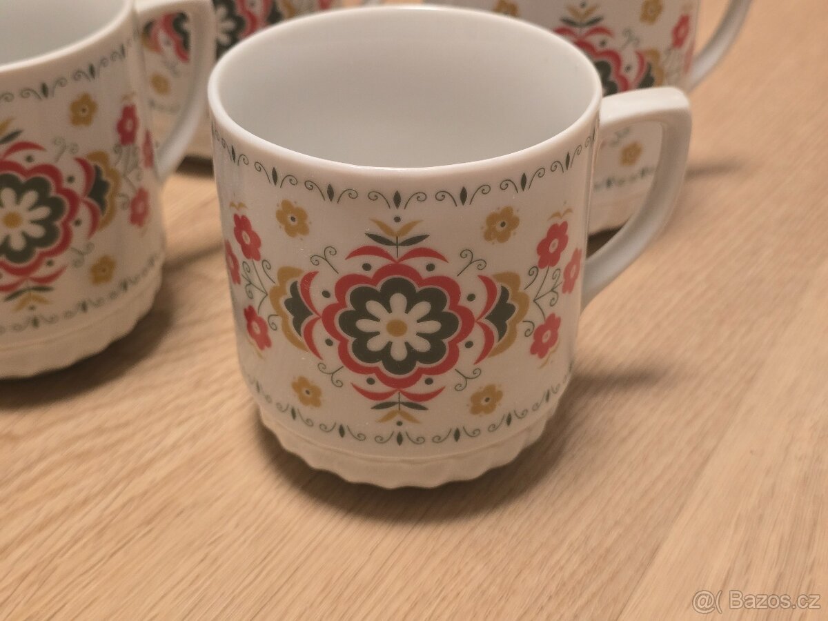 Porcelánové hrnečky 6 ks - Karlovarský porcelán