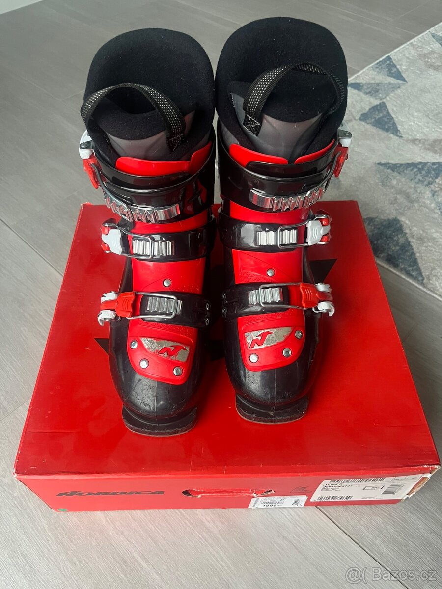 NORDICA lyžáky 34/35 (stélka 22-23,5)