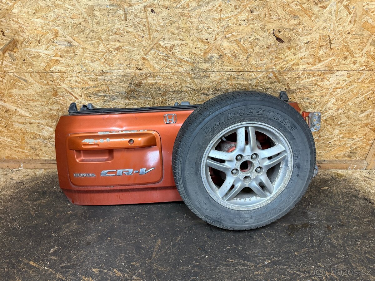 VÍKO KUFRU HONDA CR-V 2000