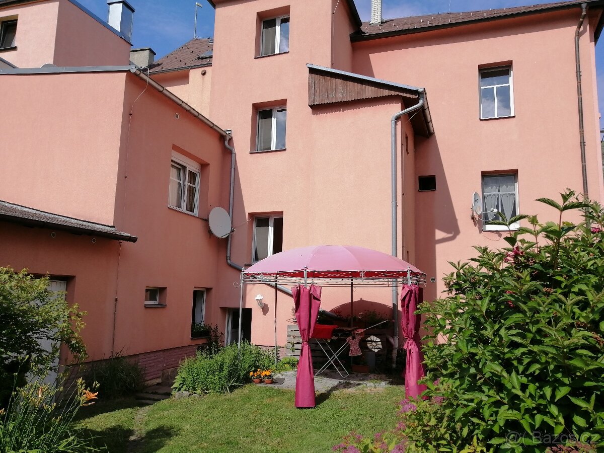 Pronajmu byt 2+1 v Aši