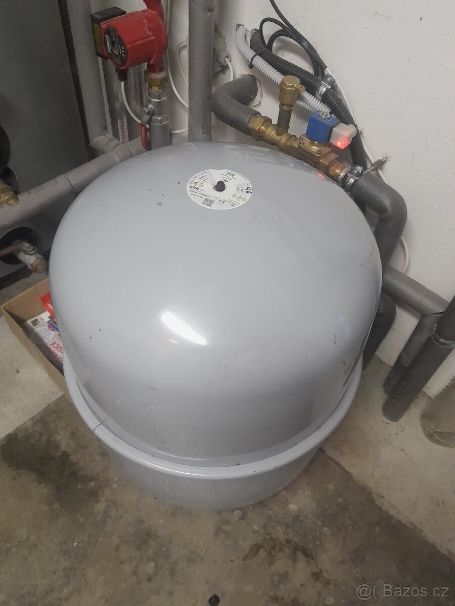 Expanzní nádoba Reflex N100