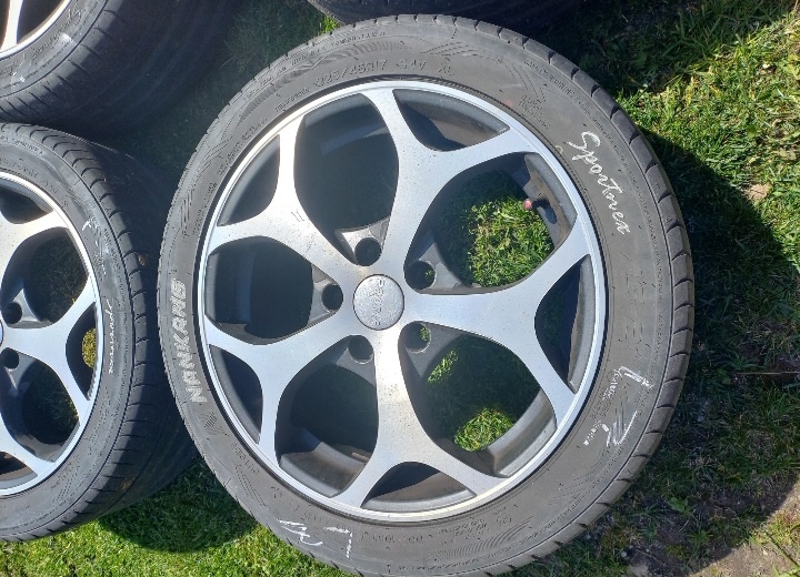 Prodám aulu kola 5x112 r17