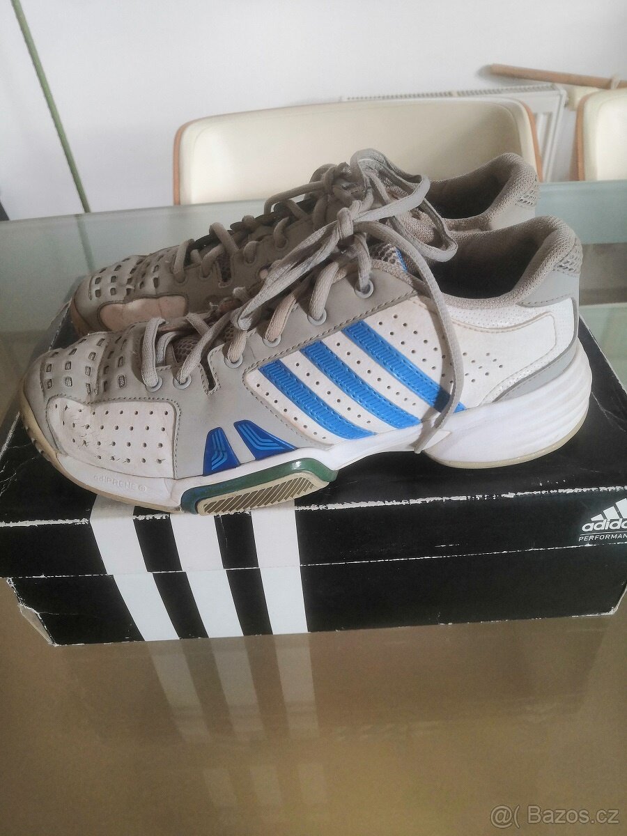 Tenisové boty Adidas, vel.38