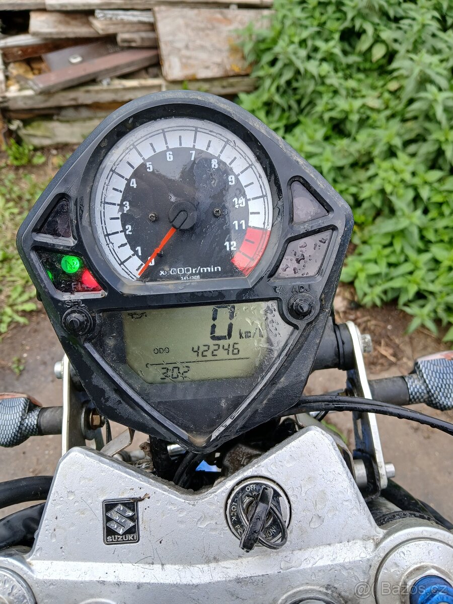 Suzuki sv 1000 n
