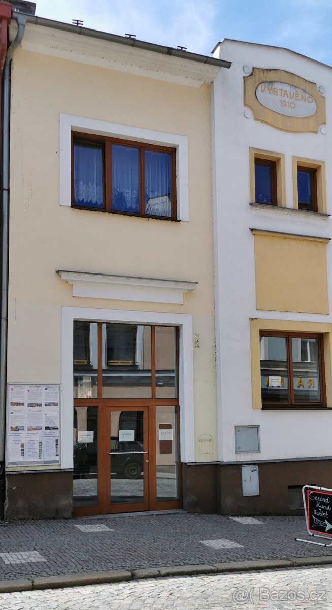 Pronájem komerčních / kancelářských prostor