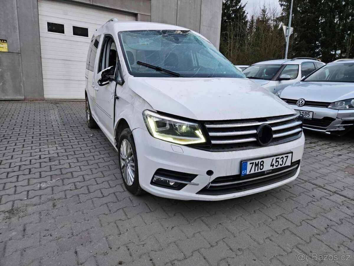 VW Caddy LIFE 2.0 TDI DSG/ XENON/ ALCANTRA/ NAVI/ POJÍZDÉ.